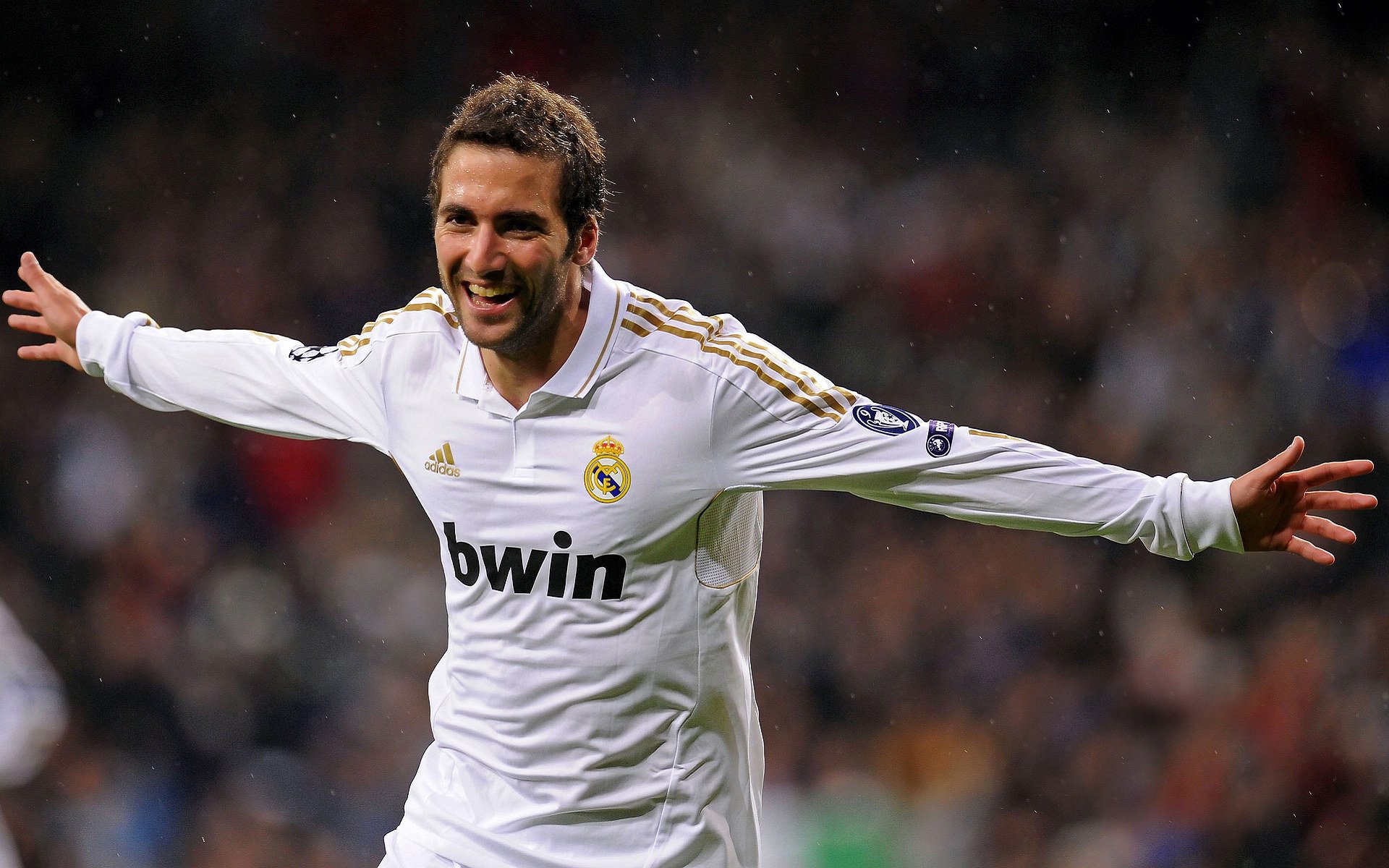 美洲杯明星交锋：个人能力激发绿茵奇迹！，美洲杯巨星